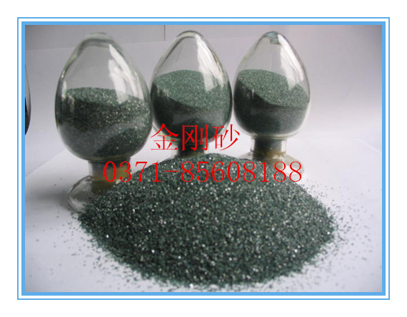金刚砂耐磨、抗压、抗打击,还具备防湿、耐酸碱侵蚀、抗低温等机能